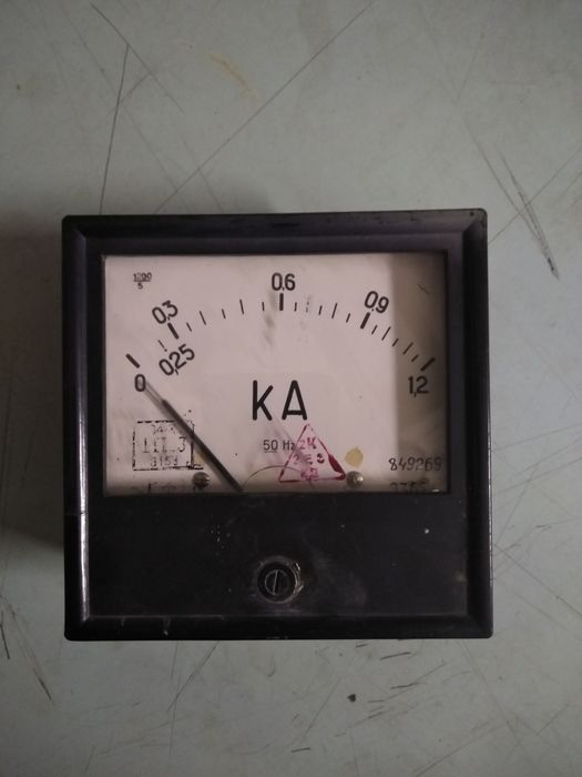 Килоамперметр Э365-1