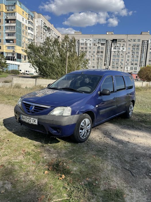 Продам dacia logan mcv 1.4
