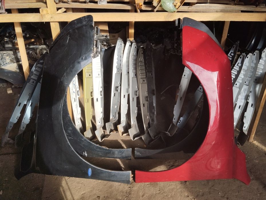 Крило Пежо 508 Peugeot 508