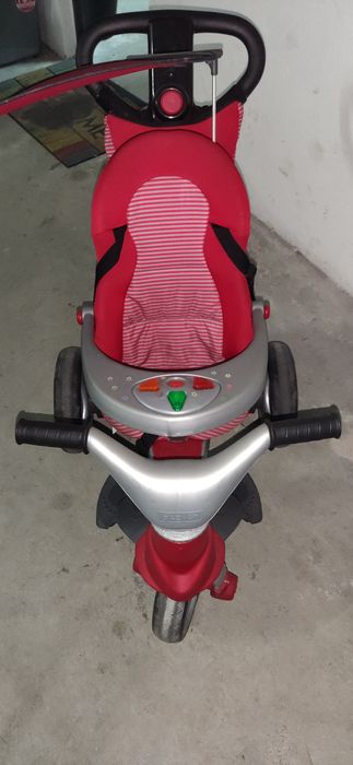 Triciclo Feber 4 em 1