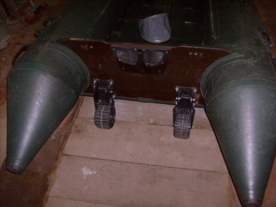 Надувная лодка Navigator LP 300