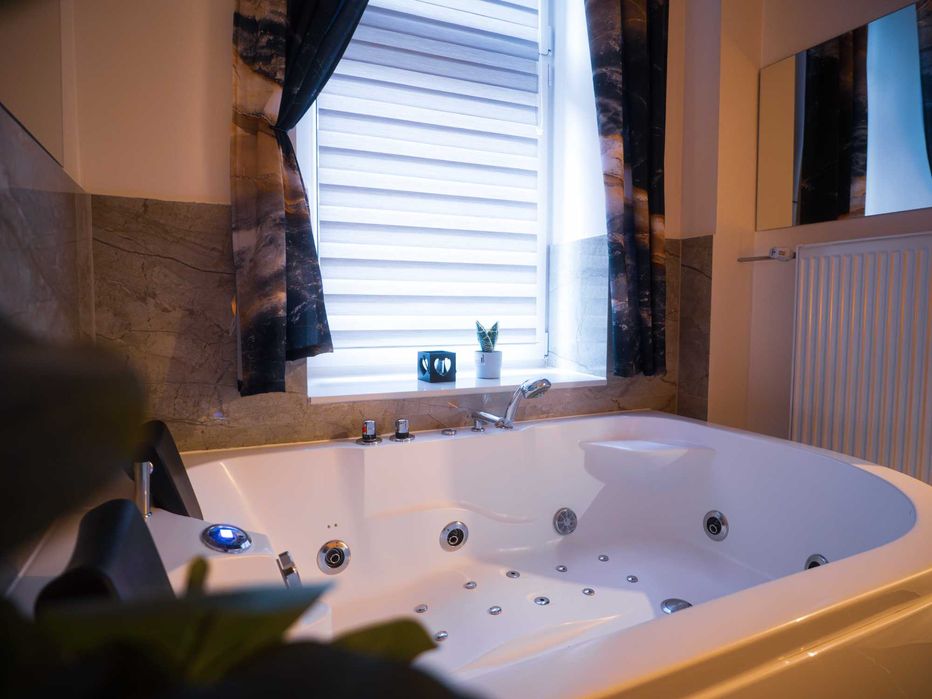 Apartament z jacuzzi na wyłączność