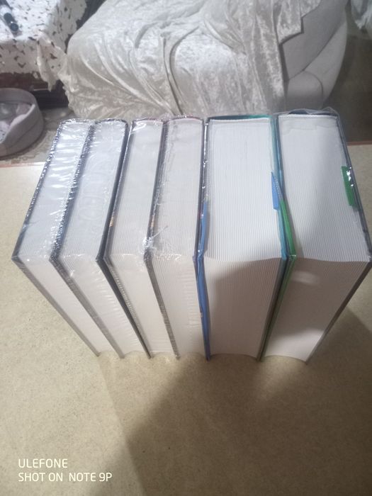 Брендон Сандерсон четыре романа эпопеи «Архив Буресвета».