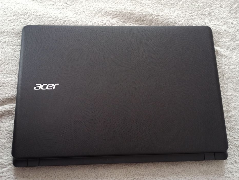 Ноутбук Acer Aspire ES1-533