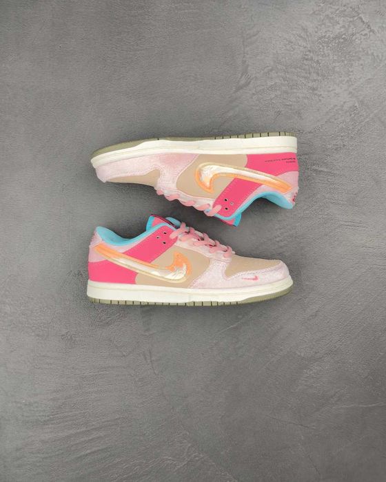 Кросівки Nike Dunk Low x Social Status Free Lunch Strawberry Milk (PS)