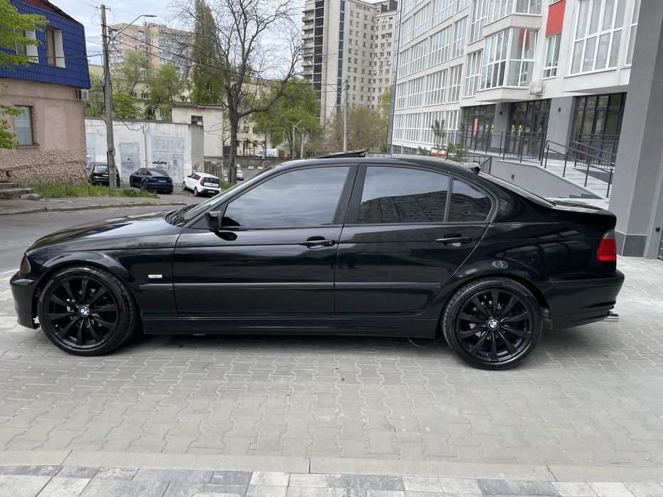 Продам бмв е46 на автомате