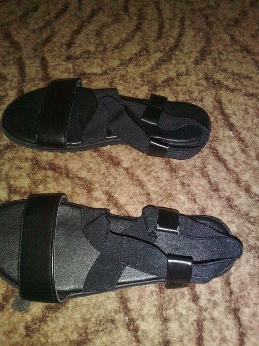 Sandały na sprzedaż! :)