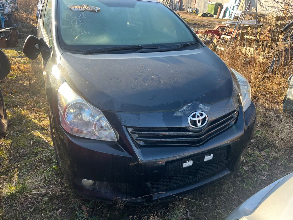 Toyota corolla verso Verso