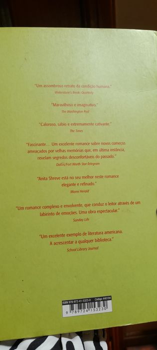 Livro , romance muito bom