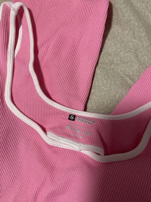 Новий спортивний комбінезон