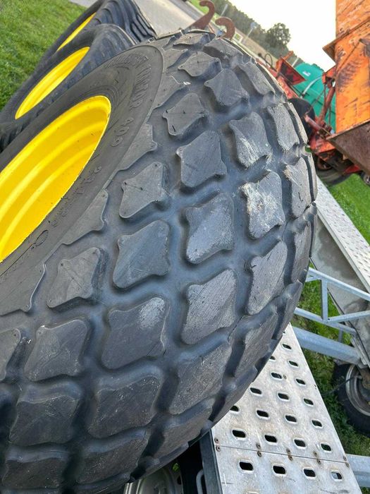 koła opony felgi trawiaste trawnikowe rolnicze Case John Deere New Hol