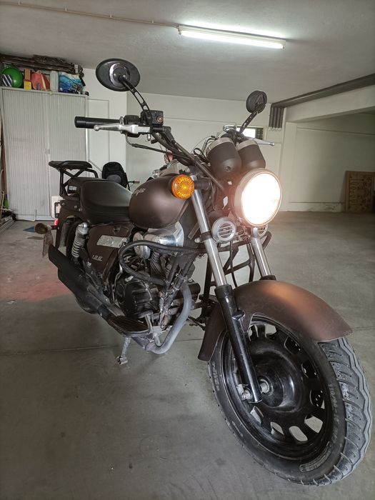 Keeway Superlight 125