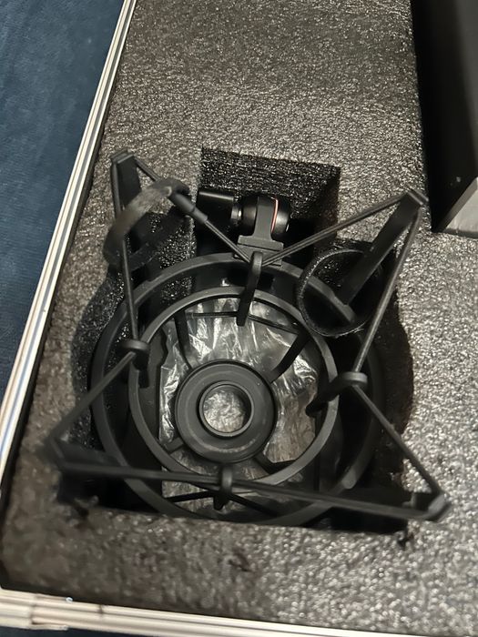 Mikrofon P820 TUBE w zestawie z słuchawkami AKG K72