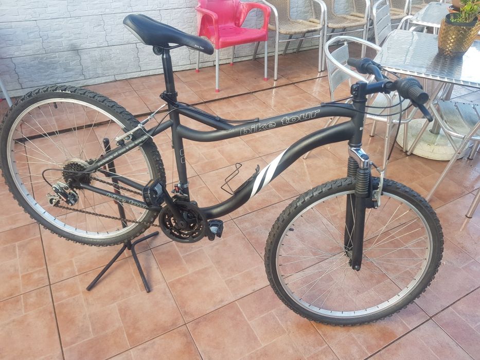 Bicicleta de adulto roda roda 26 impecável
