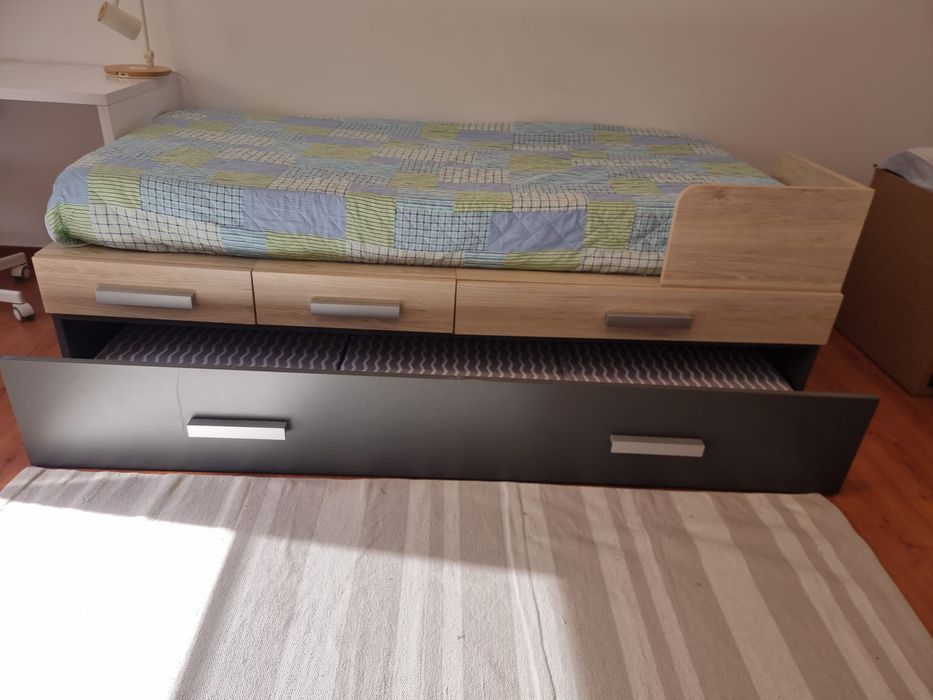 Cama juvenil dupla c gavetas + secretária + estantes parede + arrumaç