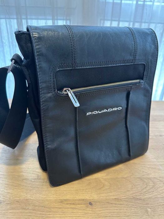 Мужская кожаная сумка  Piquadro