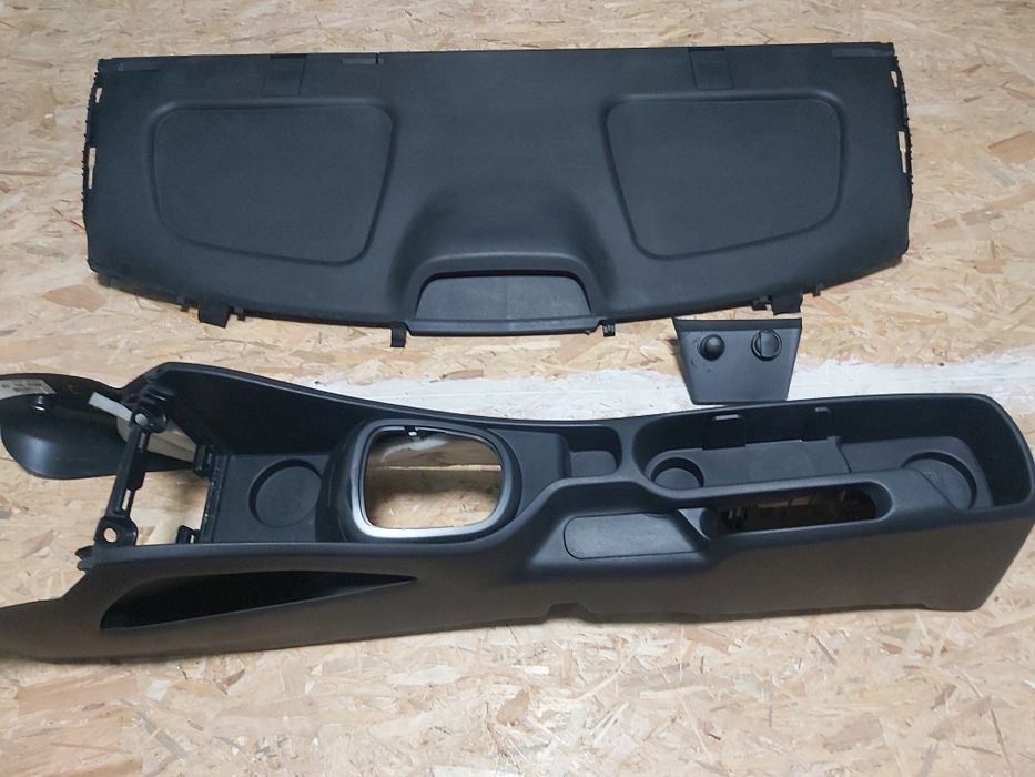 Пластик обшивка салона Kia Rio 3  11-15