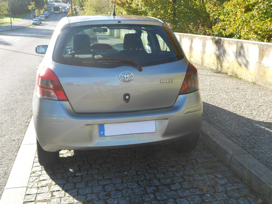 TOYOTA  YARIS  1.4  SOL  D-4D   90 Cv c/  AC  e  Filtro de Partículas