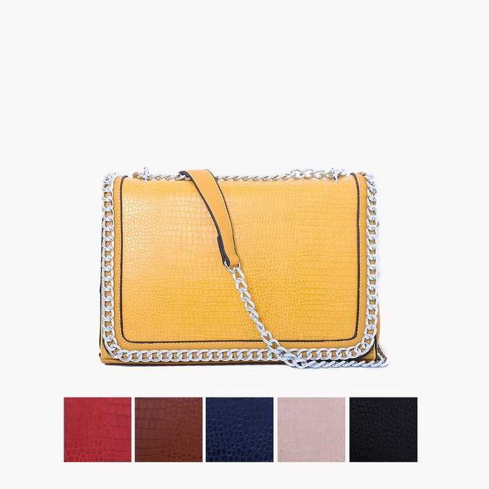 * NOVA * Mala carteira EM PELE tiracolo com corrente