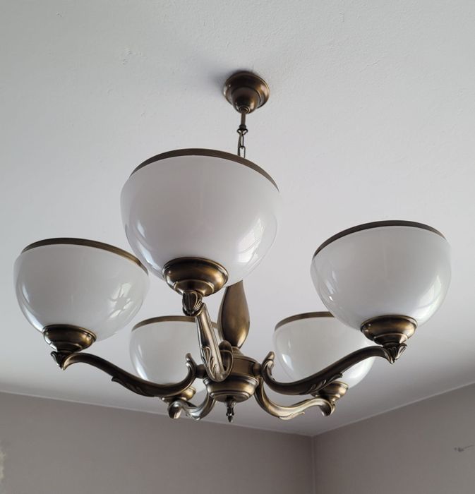 Lampa  mosiężna     .