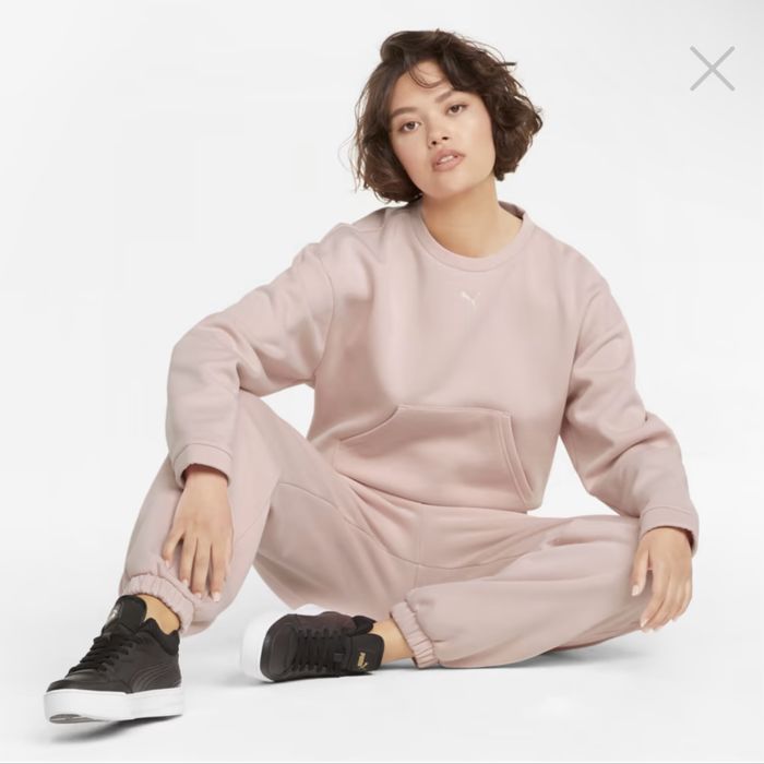 Жіночий спортивний костюм Puma M L