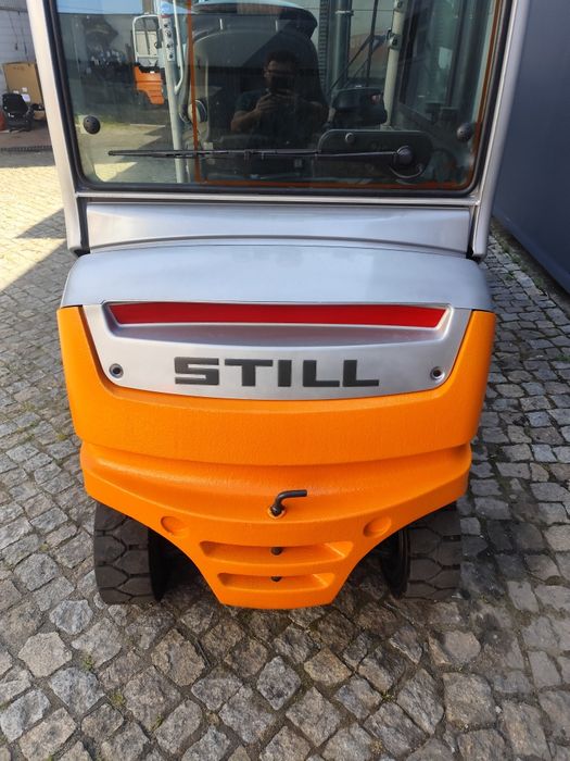 Empilhador eléctrico Still RX 35