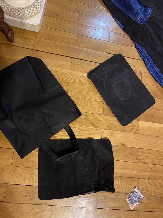 Lozko materac dmuchany do auta namiot nowy poduszki