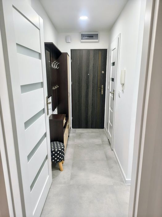 Mieszkanie w bloku do wynajęcia / 3 piętro / 2 pokoje / 44m2 / po generalnym remoncie