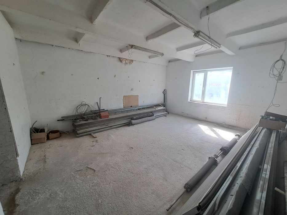 Продаж комерційного приміщення, с. Грабовець, 450 м²