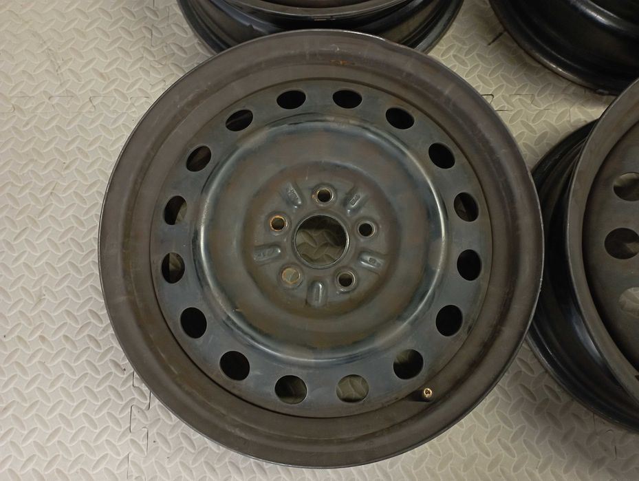 Felgi stalowe 16 Toyota Avensis T25 Prius, 5x100, 6,5j et 45