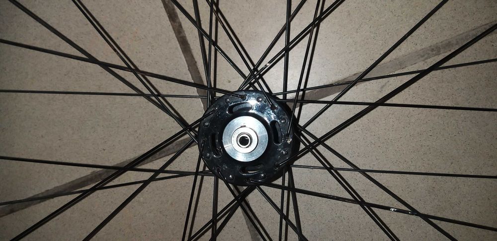 KOŁO 26" przód łożyska maszynowe, pod ham tarczowy