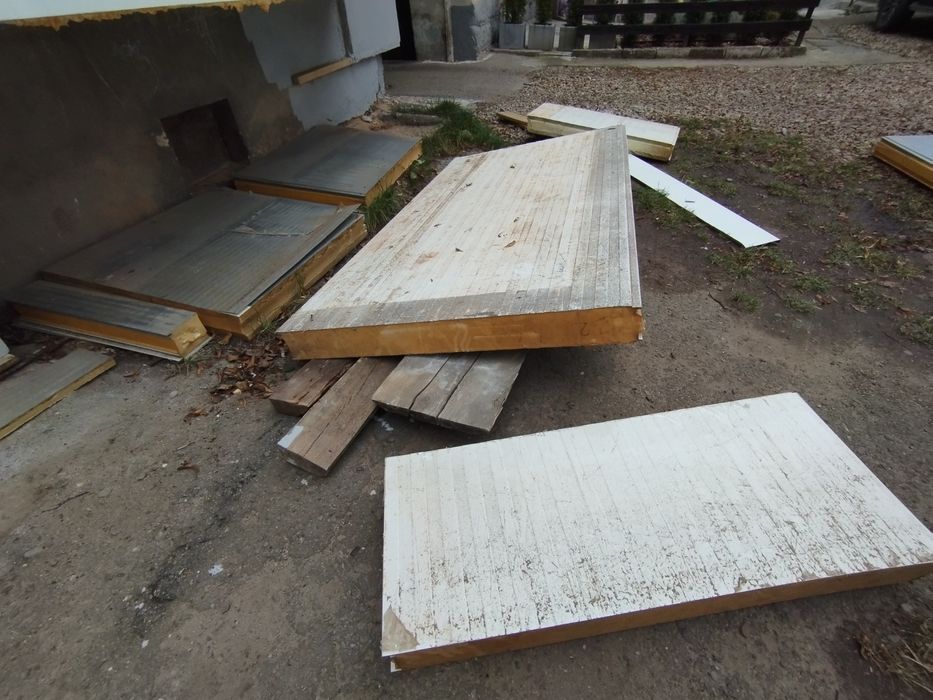 Сендвіч панелі різні