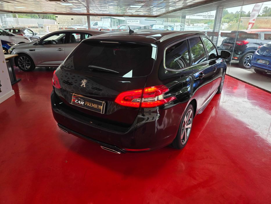 Peugeot 308 SW 1.5 BLUEHDi GT Line EAT8 foto 4