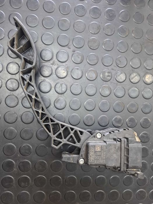 Pedał gazu, potencjometr Ford Kuga Mk1 3M51-9F836-AH