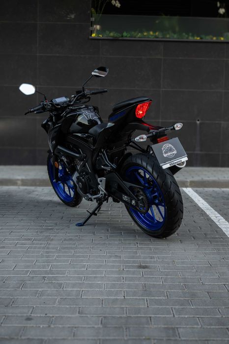 SUZUKI GSX-S125! Como Nova!