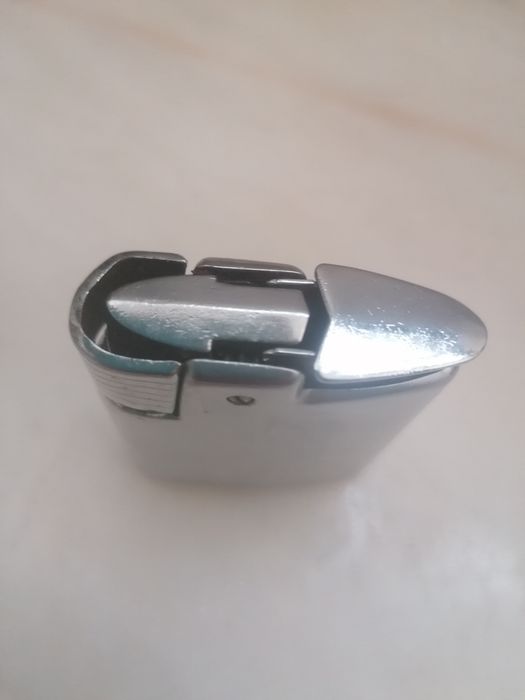 Isqueiro Ronson, Made in England