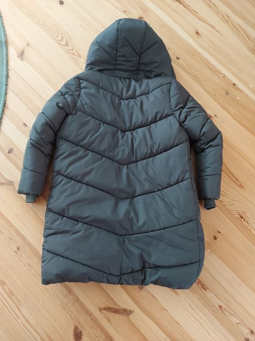 Зимове дитяче пальто для дівчини