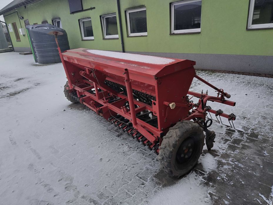 Sprzedam siewnik do zboża Poznaniak 3 metrowy