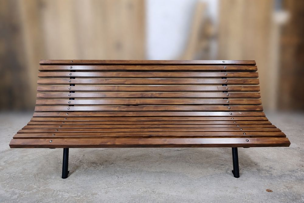 Ławka ogrodowa, parkowa, RÓŻNE KOLORY rama metalowa, sosna Skandynaws