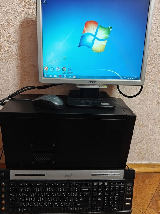 Компьютер,Системний блок,монітор, клавіатура,мишка,wi fi