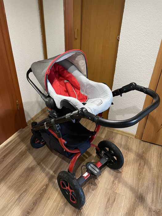 Дитячка коляска 3в1