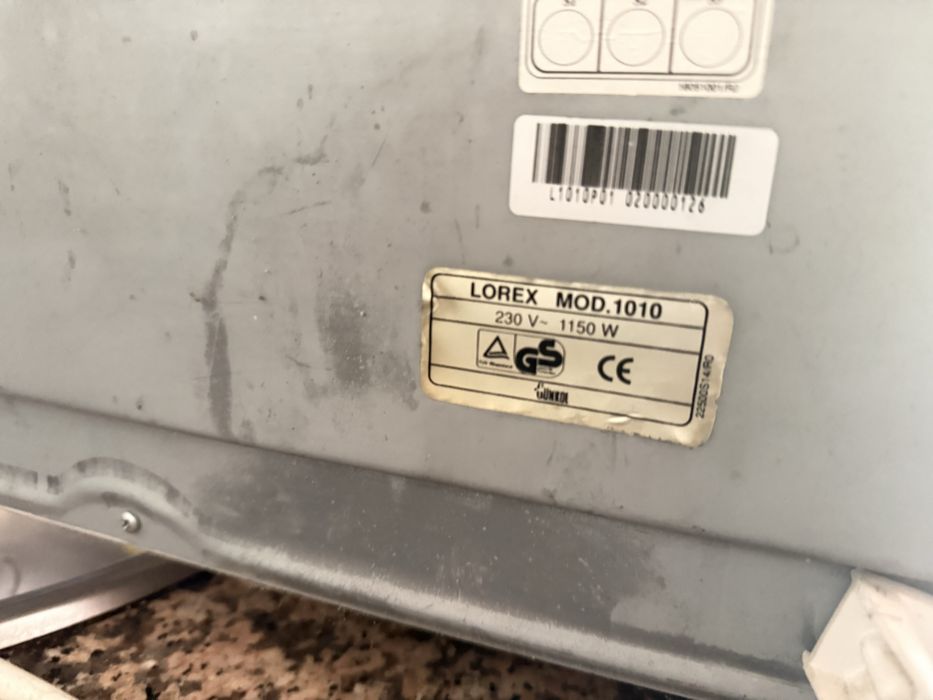 Forno eletrico.