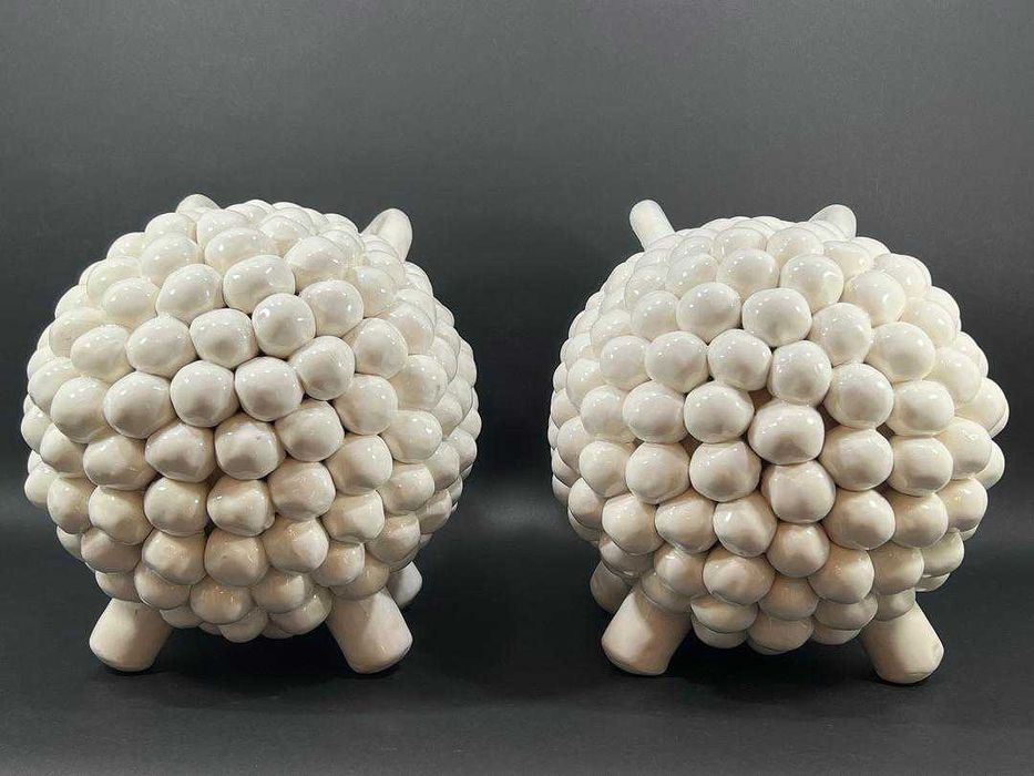 Par ovelhas em Faiança vidrada d Manufatura DI BASSANO  Séc.XXI Itália