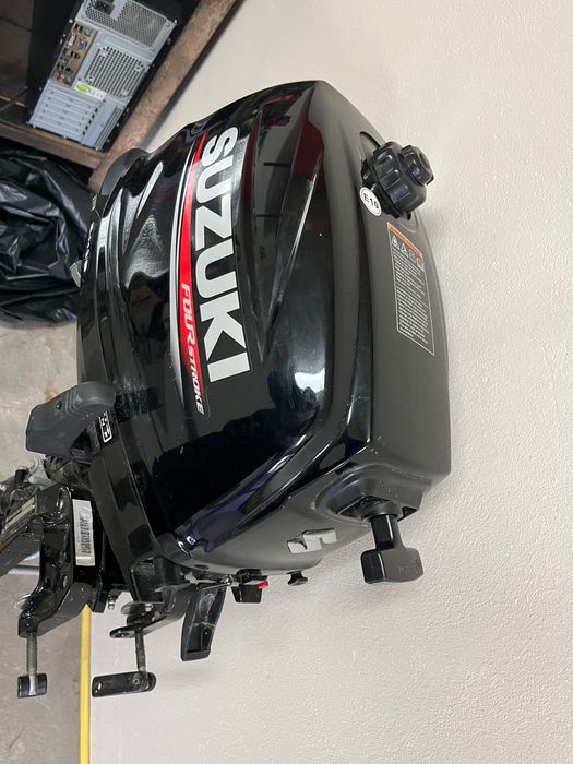 Silnik zaburtowy Suzuki 5km, kolumna L