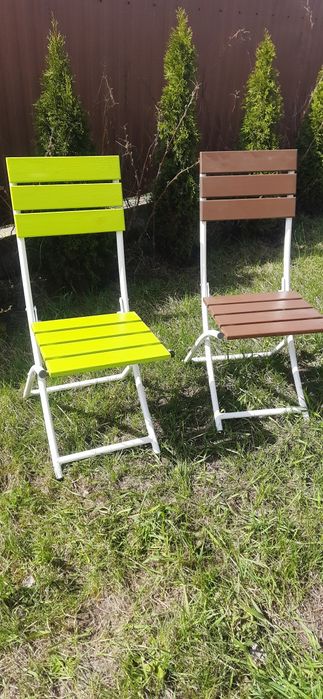 Садові меблі.  Стіл + 4 стільці.