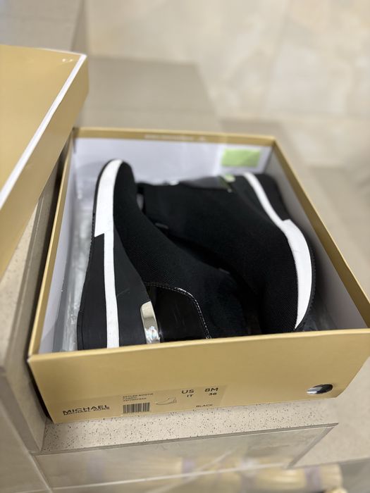 Кросівки жіночі Mikhael Kors 38р