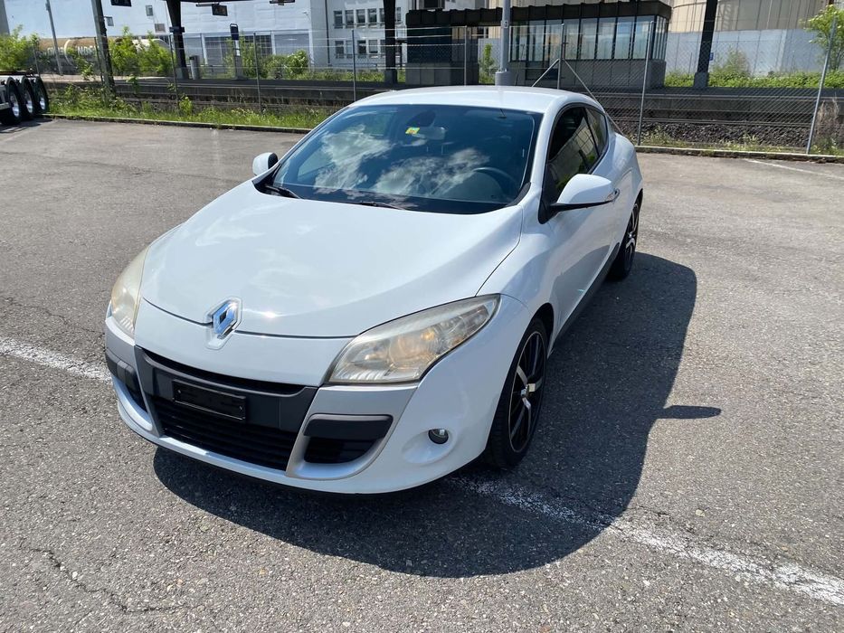Renault Megane Renault Megan Coupe 1.6  16V ze Szwajcarii. rok 2010
