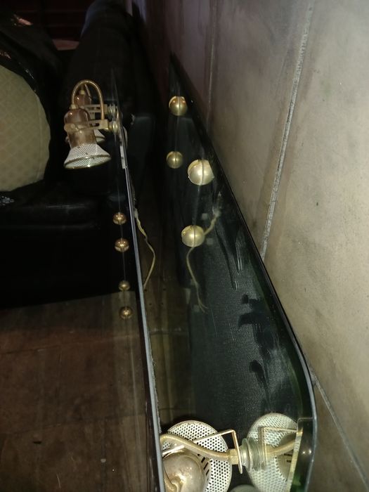 Dois espelhos para WC com luz e parateleiras laterais