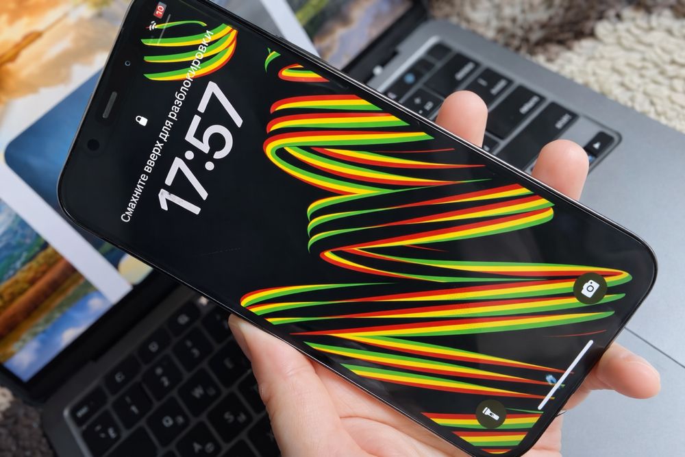 Продам iPhone 12 Pro 128 GB Graphite