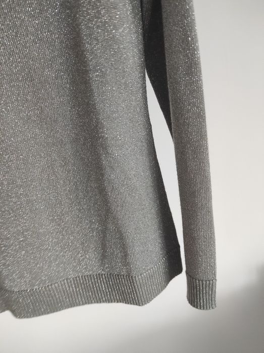 Cienki damski sweterek